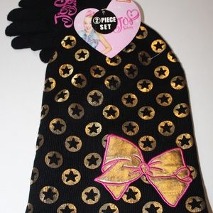 NWT JoJo Siwa Beanie and Gloves